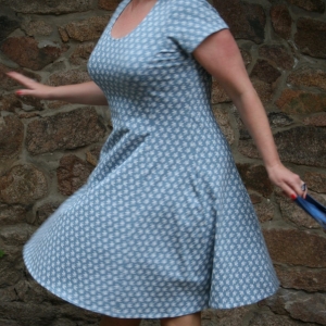 STERNO bleue kurz Kleid 894 727